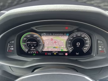 Avant 55 TFSI e qu S line HD-MATRIX Pano AHK