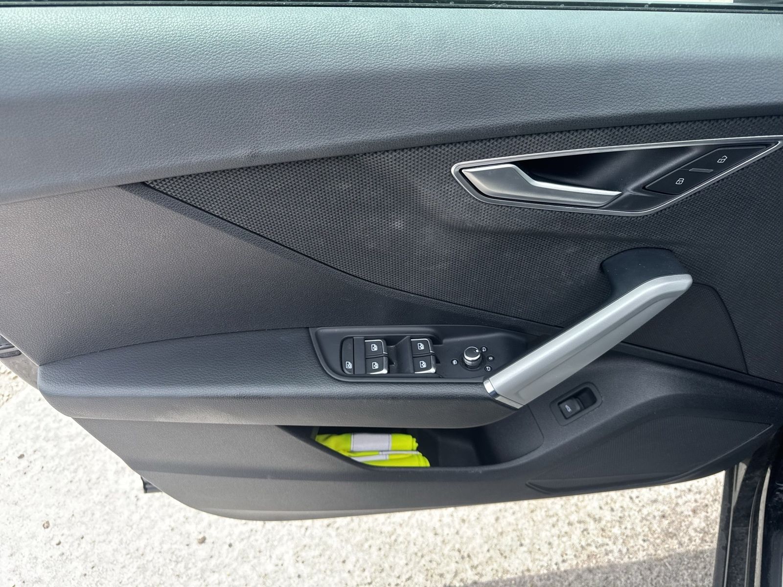 Audi Q2 30 TFSI advanced LED KAMERA PDC+ SHZ Virtual