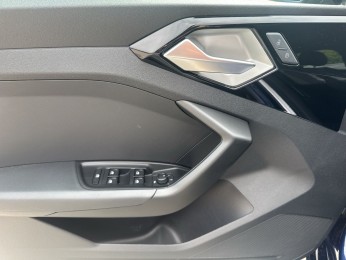 Audi A1 allstreet 30 TFSI S tronic SHZ Carplay PDC+