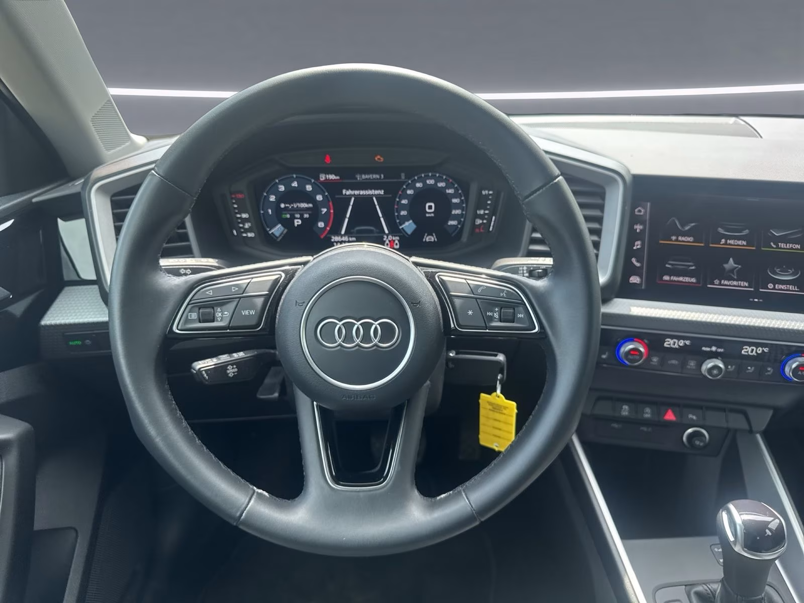 allstreet 30 TFSI S tronic SHZ Carplay PDC+