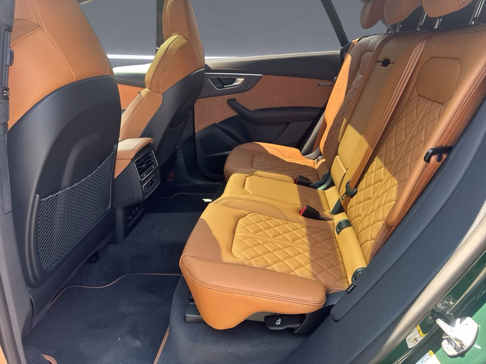 e-hybrid qu S line LASER PANO AHK Allradlenk