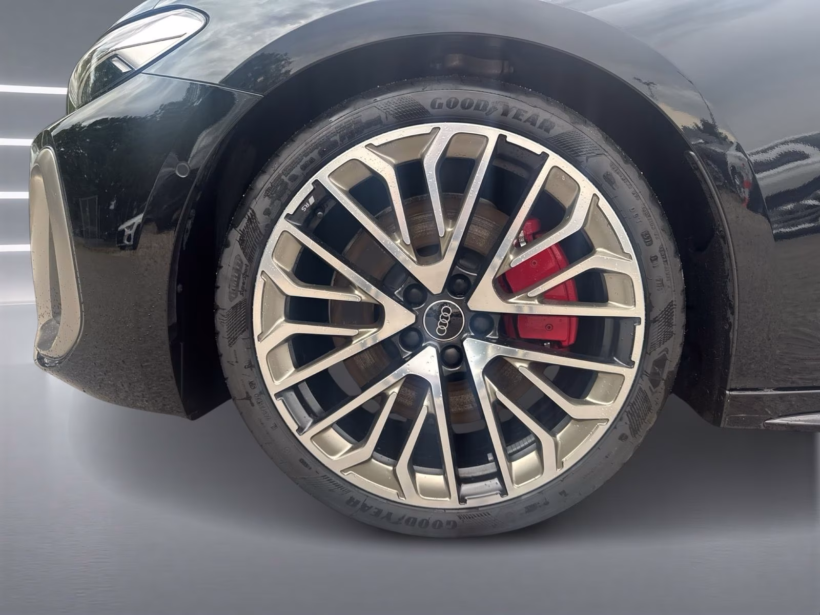 Avant e-hybrid qu edition one Tech pro MATRIX