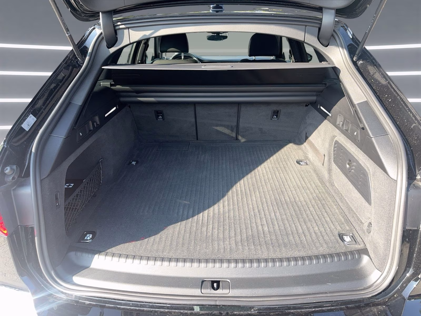Avant 50 TFSI e qu sport S line HD-MATRIX AHK