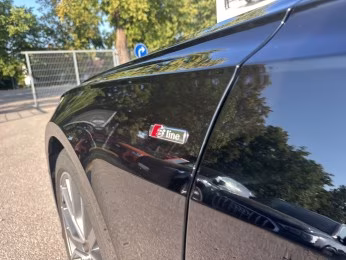 Avant 50 TFSI e qu sport S line HD-MATRIX AHK