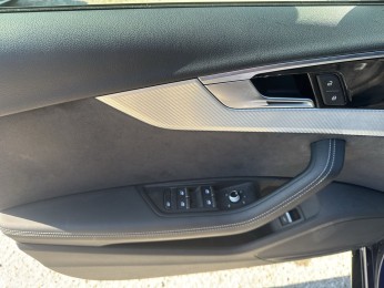 Audi RS4 Avant qu LED PDC+ NAVI+ Virtual+ Optik-schw+