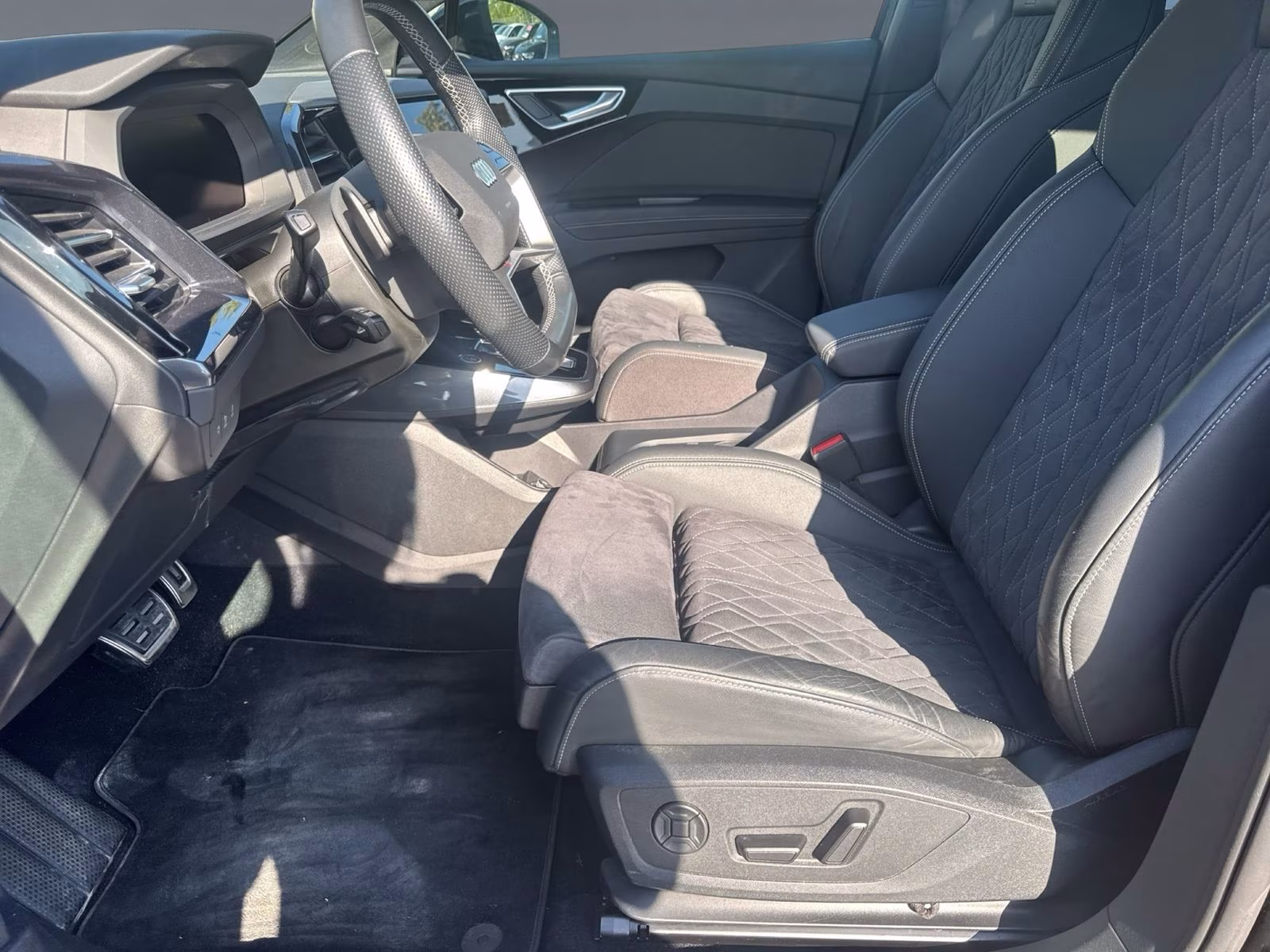 Q4 Sportback e-tron 50 qu S line MATRIX KAMERA