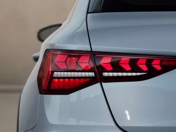 allstreet TFSI e LED KAMERA HuD ACC NAV SONOS
