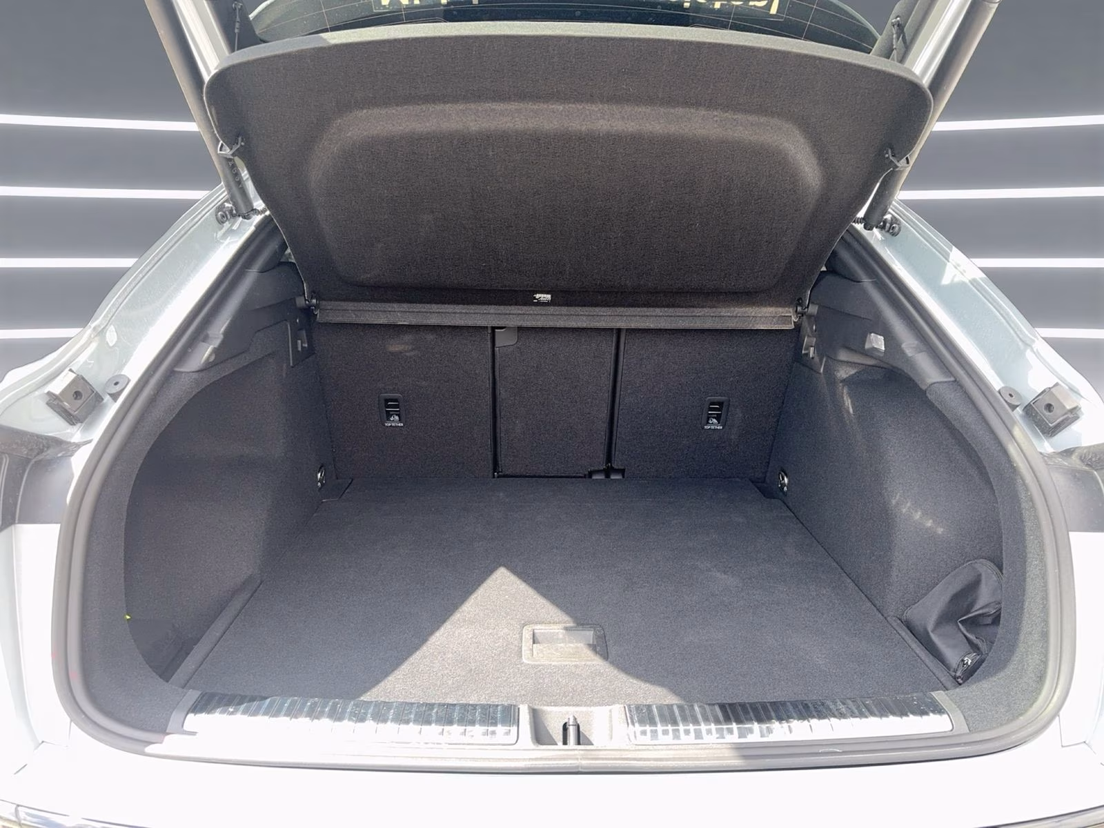 Sportback TDI S line Tech+ AHK KAM. LED+ 19"