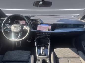 Sportback TFSI e S line LED AHK 360° NAVI ACC