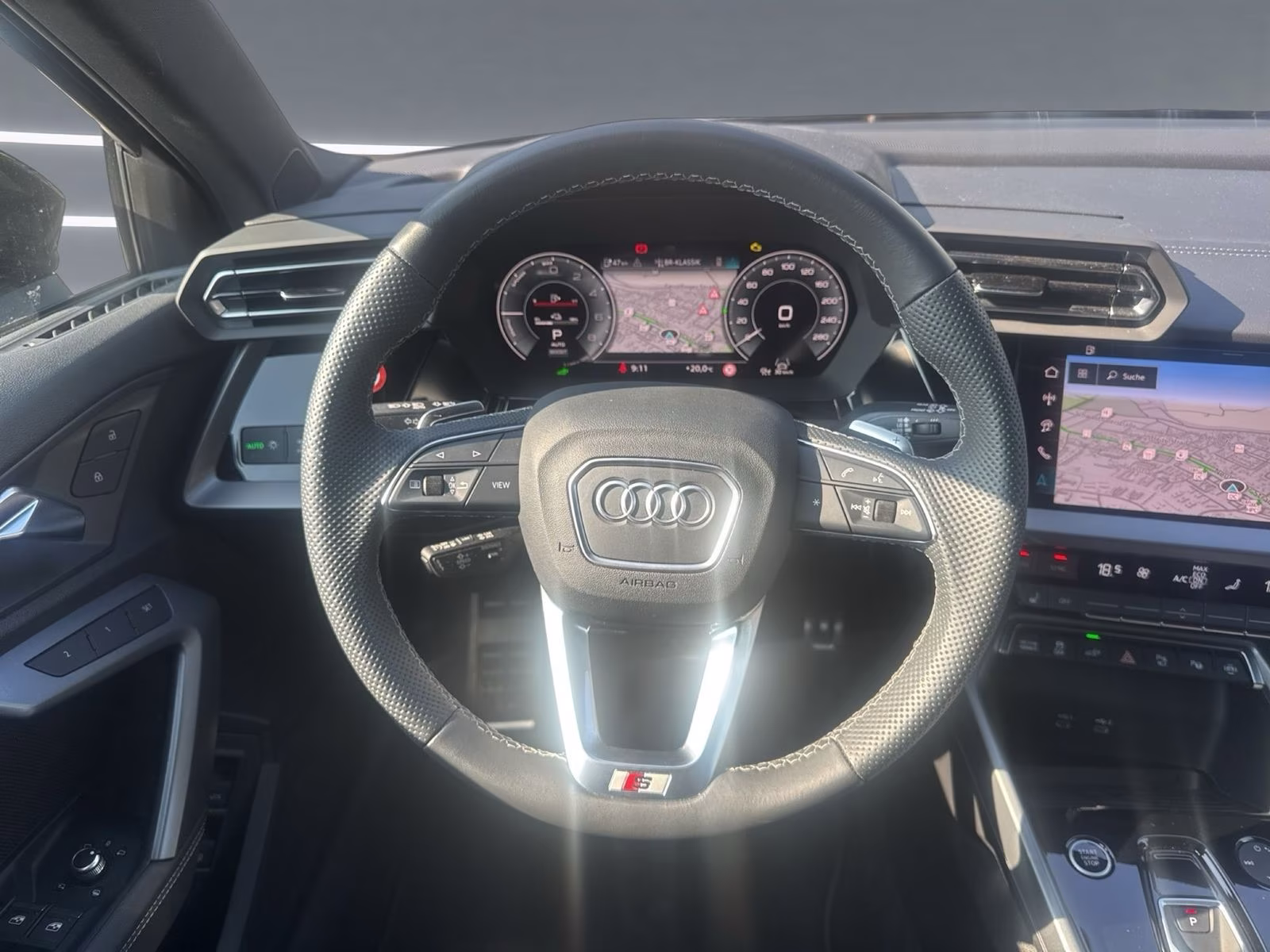 Sportback TFSI e S line LED AHK 360° NAVI ACC
