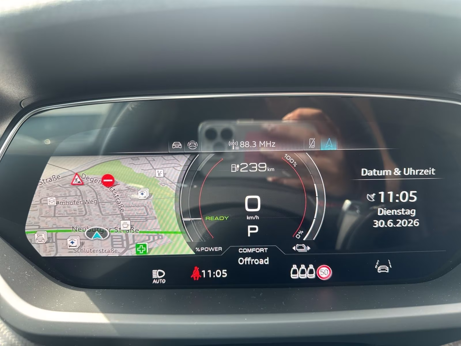 qu LASER Allradlenk. 360° HuD ACC