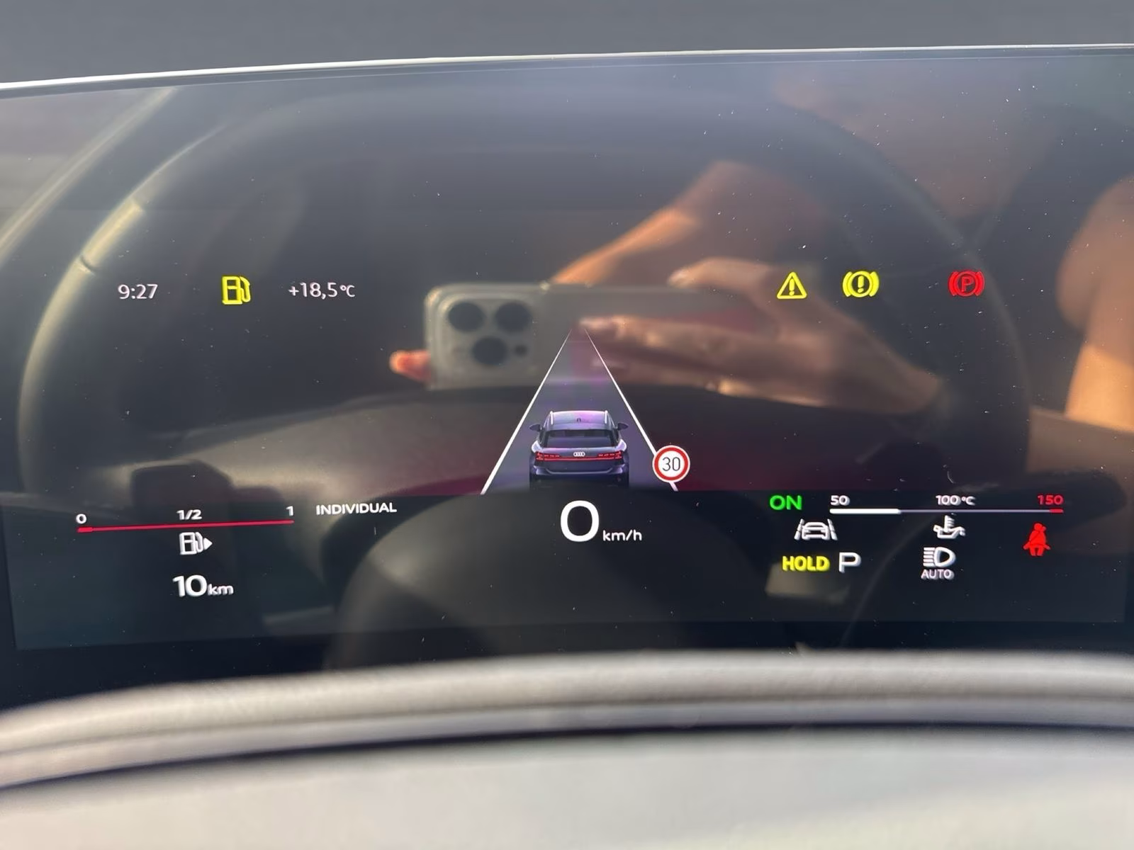 Audi A6 Avant TFSI qu S line Tech+ MATRIX Pano AHK