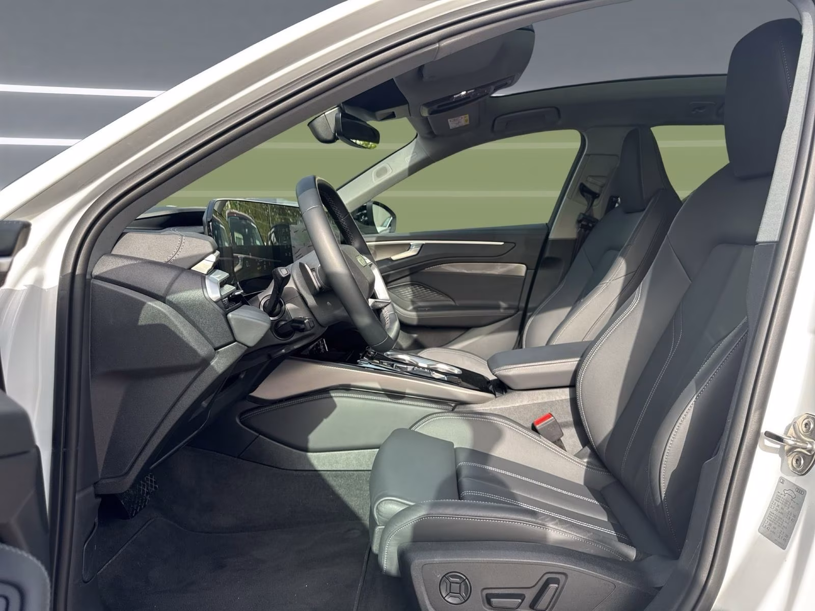 Audi A6 Avant TFSI qu S line Tech+ MATRIX Pano AHK