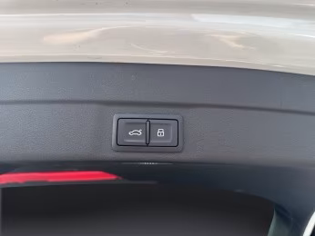 Audi A6 Avant TFSI qu S line Tech+ MATRIX Pano AHK