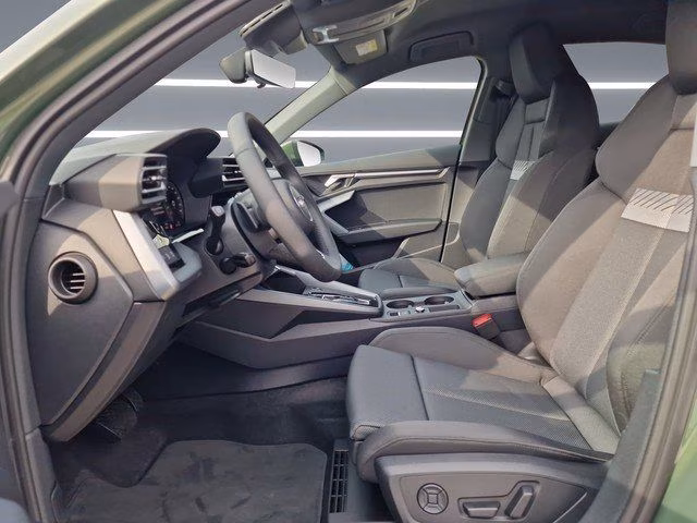 Audi A3 Limousine TFSI S line AHK LED PDC+ ACC Kamera