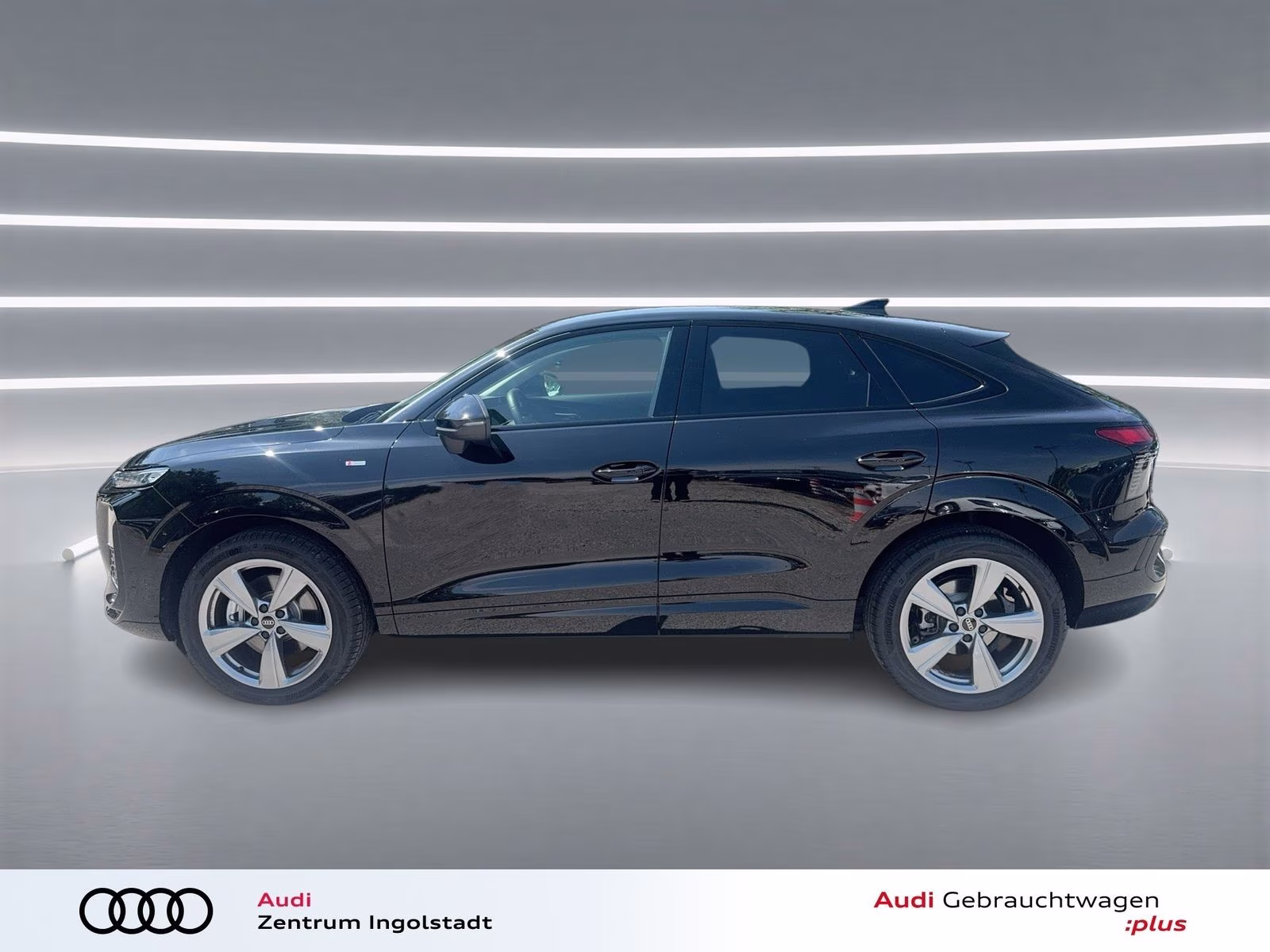 Audi Q3 Sportback TDI S line Tech+ Kamera PDC LED 19"