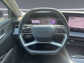 Audi Q3 Sportback TDI S line Tech+ Kamera PDC LED 19"