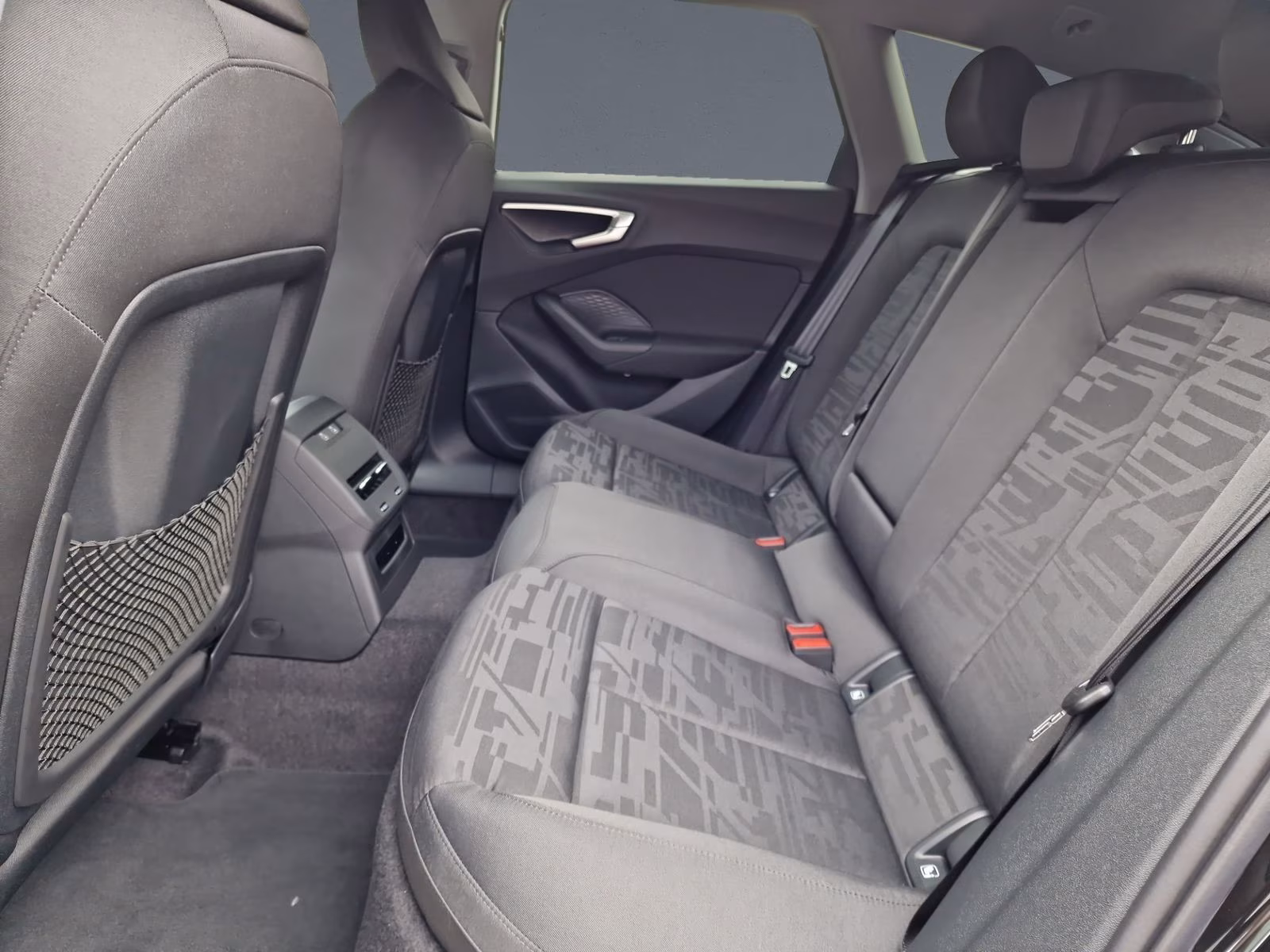 Avant e-hybrid qu Tech Kamera LED+ PDC+ 19"