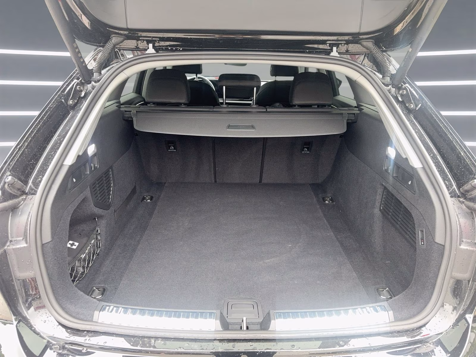 Audi A5 Avant TFSI qu edition one Tech LED AHK STHZG