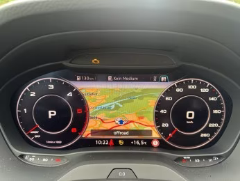 Audi Q2 35 TDI qu S line LED AHK KAMERA PDC ACC Navi+
