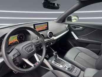 Audi Q2 35 TDI qu S line LED AHK KAMERA PDC ACC Navi+
