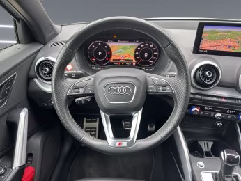 Audi Q2 35 TDI qu S line LED AHK KAMERA PDC ACC Navi+