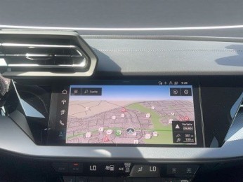 Audi A3 Sportback TFSI S line MATRIX PANO AHK KAMERA