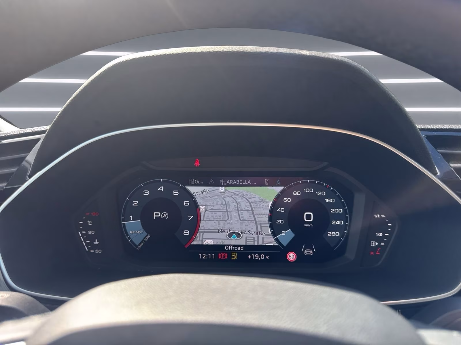 Audi Q3 45 TFSI qu advanced AHK PDC+ ACC SHZ NAVI 19"