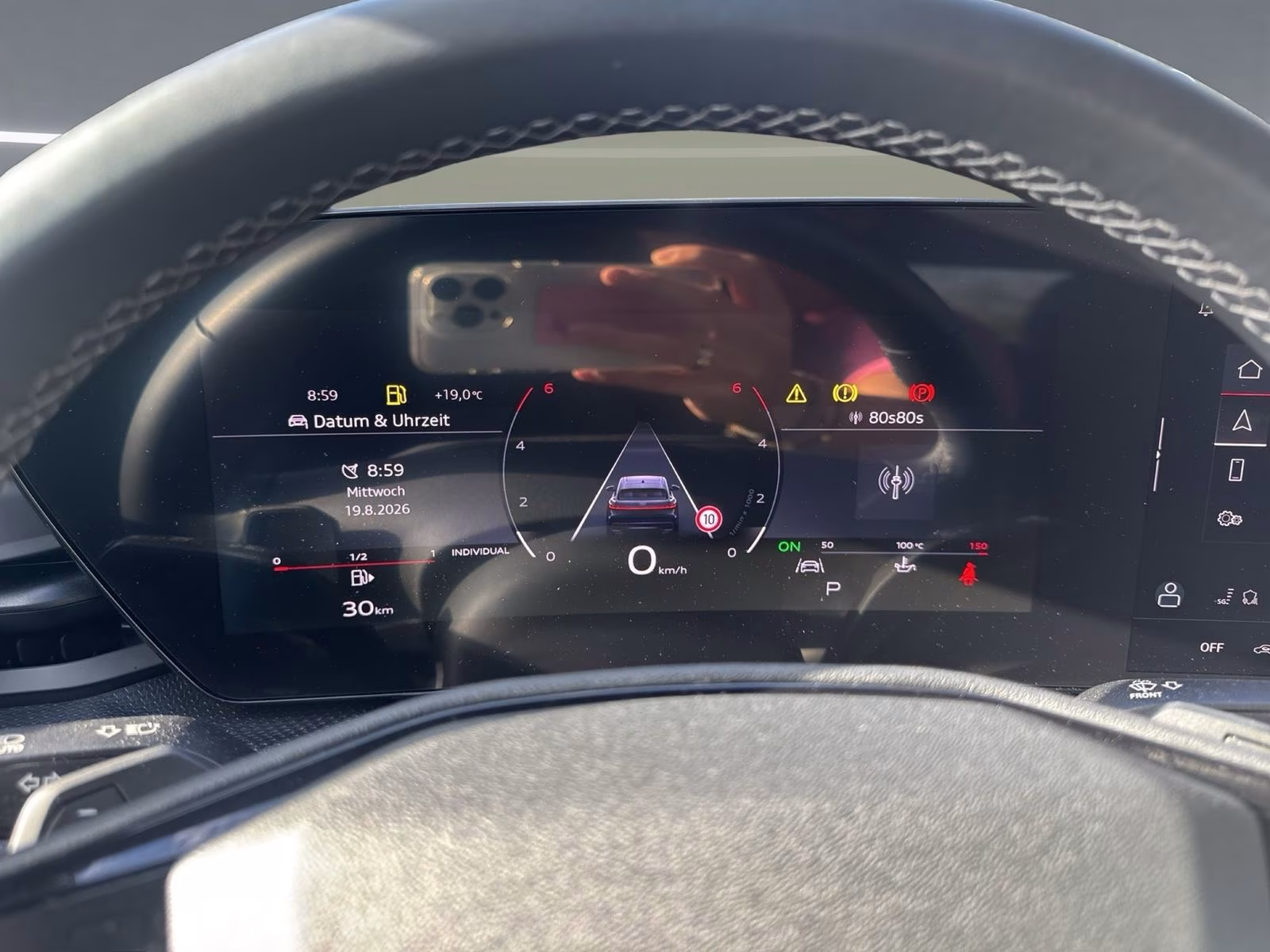 Audi Q5 Sportback TDI qu AHK LED Kamera PDC Navi+ 18"