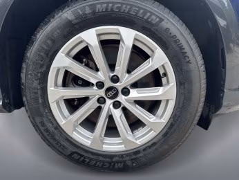Audi Q5 Sportback TDI qu AHK LED Kamera PDC Navi+ 18"