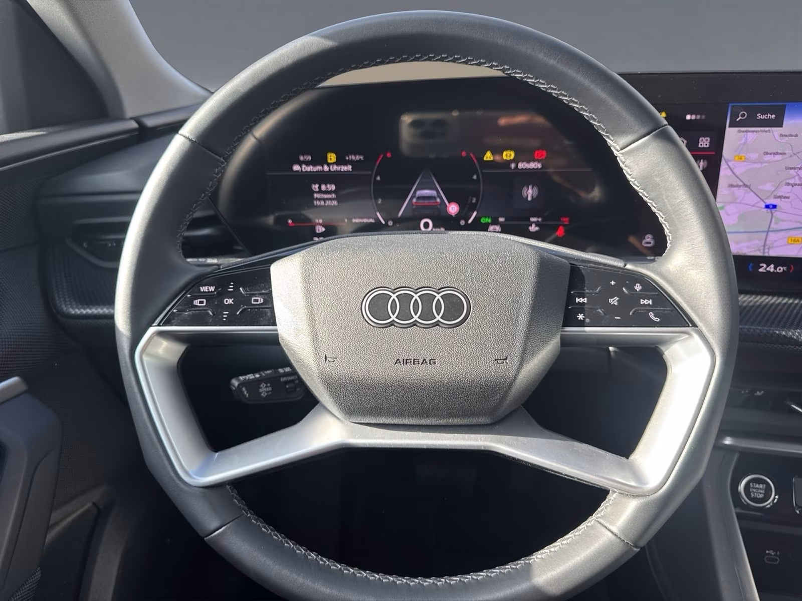 Audi Q5 Sportback TDI qu AHK LED Kamera PDC Navi+ 18"