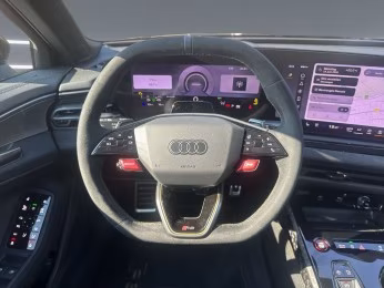 Audi RS5 Limousine qu Tech pro MATRIX PANO 360° HUD