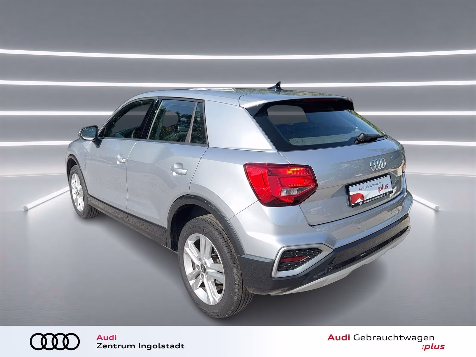 Audi Q2 30 TFSI advanced AHK Kamera PDC Navi+ SHZ 17"
