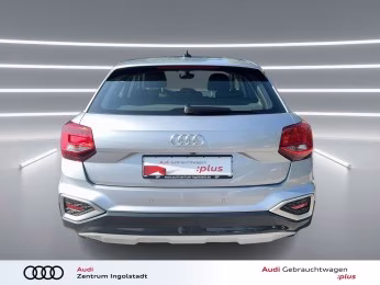 Audi Q2 30 TFSI advanced AHK Kamera PDC Navi+ SHZ 17"