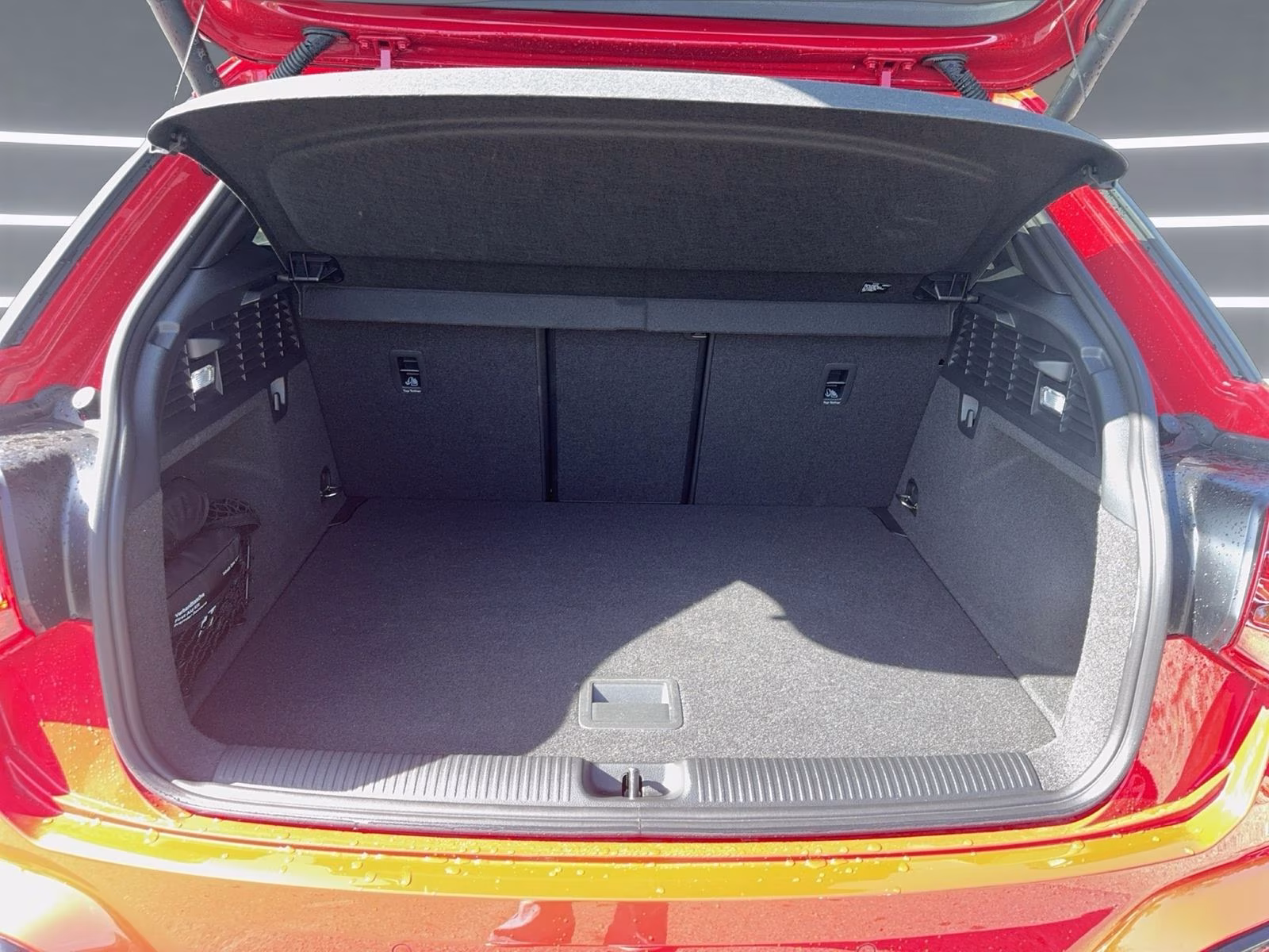 Audi Q2 35 TDI qu S line MATRIX AHK SONOS KAM. STHZG