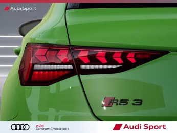 Audi RS3 Sportback qu LED SONOS UPE 68.840,-