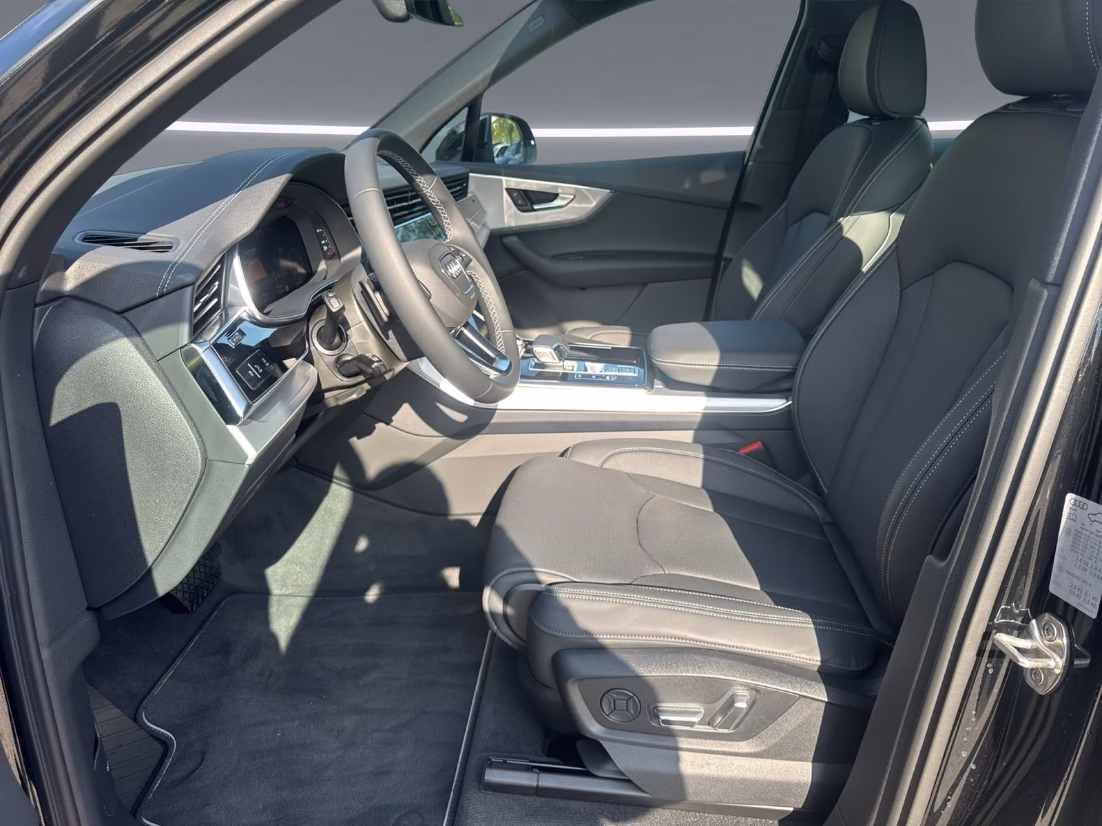 Audi Q7 TFSI e qu MATRIX 360° MEMORY ACC PDC SHZ 19"