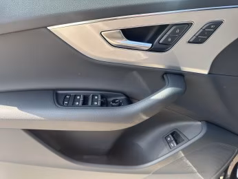 Audi Q7 TFSI e qu MATRIX 360° MEMORY ACC PDC SHZ 19"