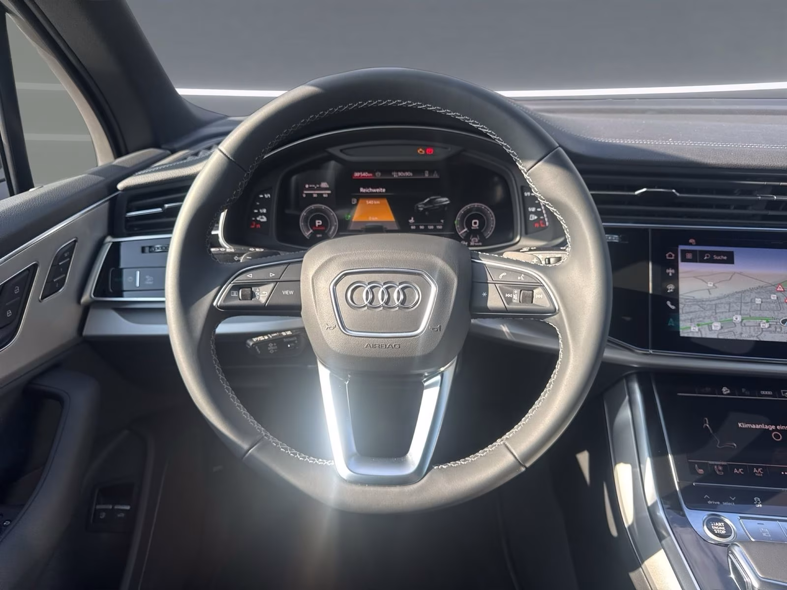 Audi Q7 TFSI e qu MATRIX 360° MEMORY ACC PDC SHZ 19"