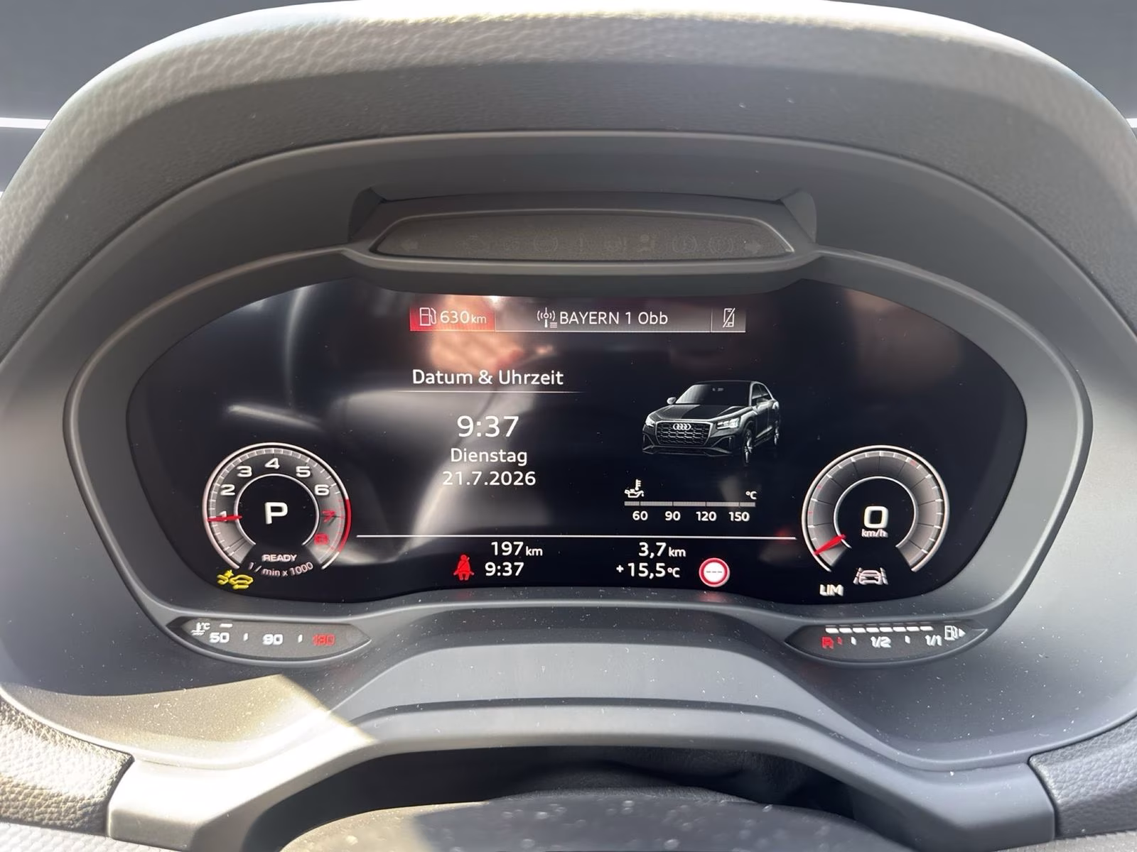Audi Q2 35 TFSI S line MATRIX AHK KAMERA NAVI+ PDC+