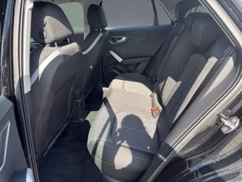 Audi Q2 35 TFSI S line MATRIX AHK KAMERA NAVI+ PDC+
