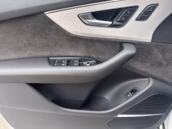 Audi Q7 55 TFSI qu S line AHK KAMERA PANO LUFT STHZG