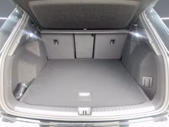 Audi Q4 e-tron performance S line Tech+ MATR AHK 360°
