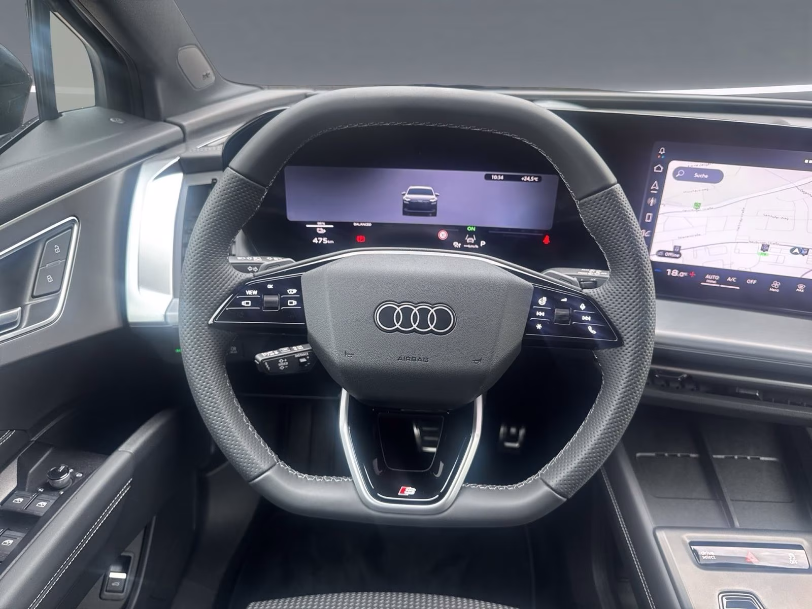 Audi Q4 e-tron performance S line Tech+ MATR AHK 360°