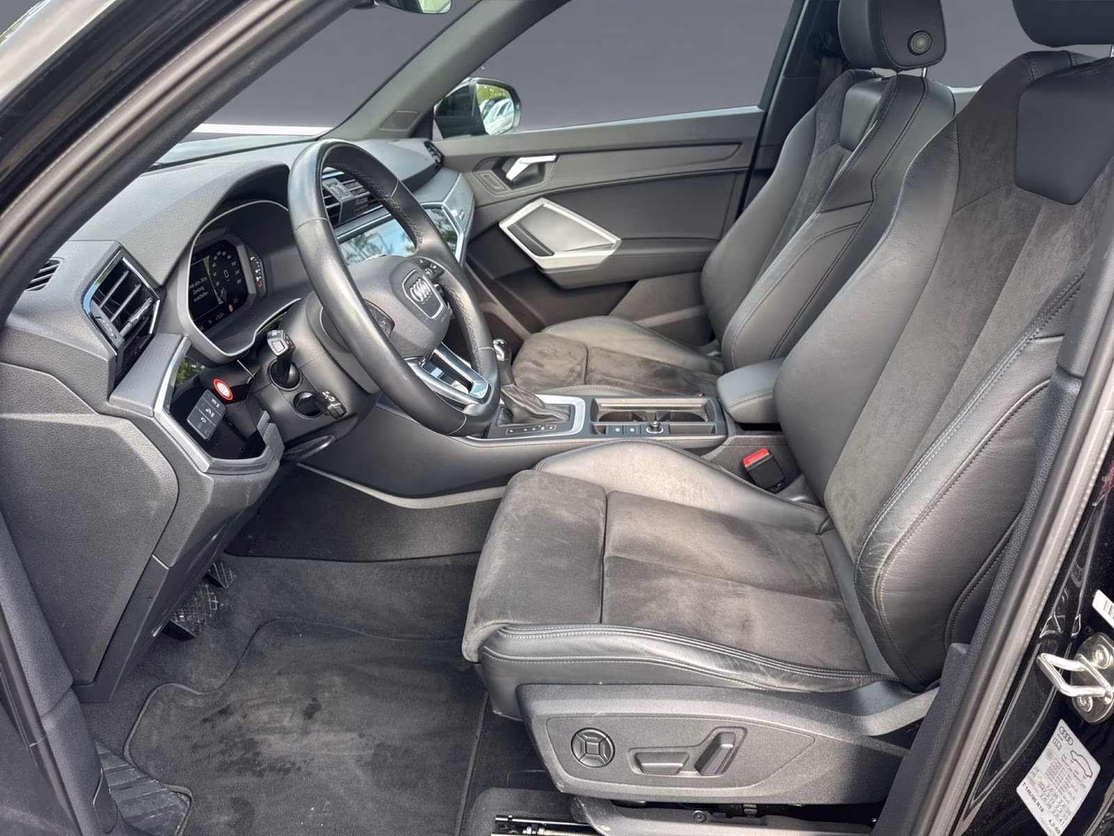 Audi Q3 35 TDI qu advanced LED AHK KAMERA PDC+ SHZ