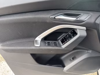 Audi Q5 TFSI qu Tech+ AHK PANO MATRIX 360° Memory 20"