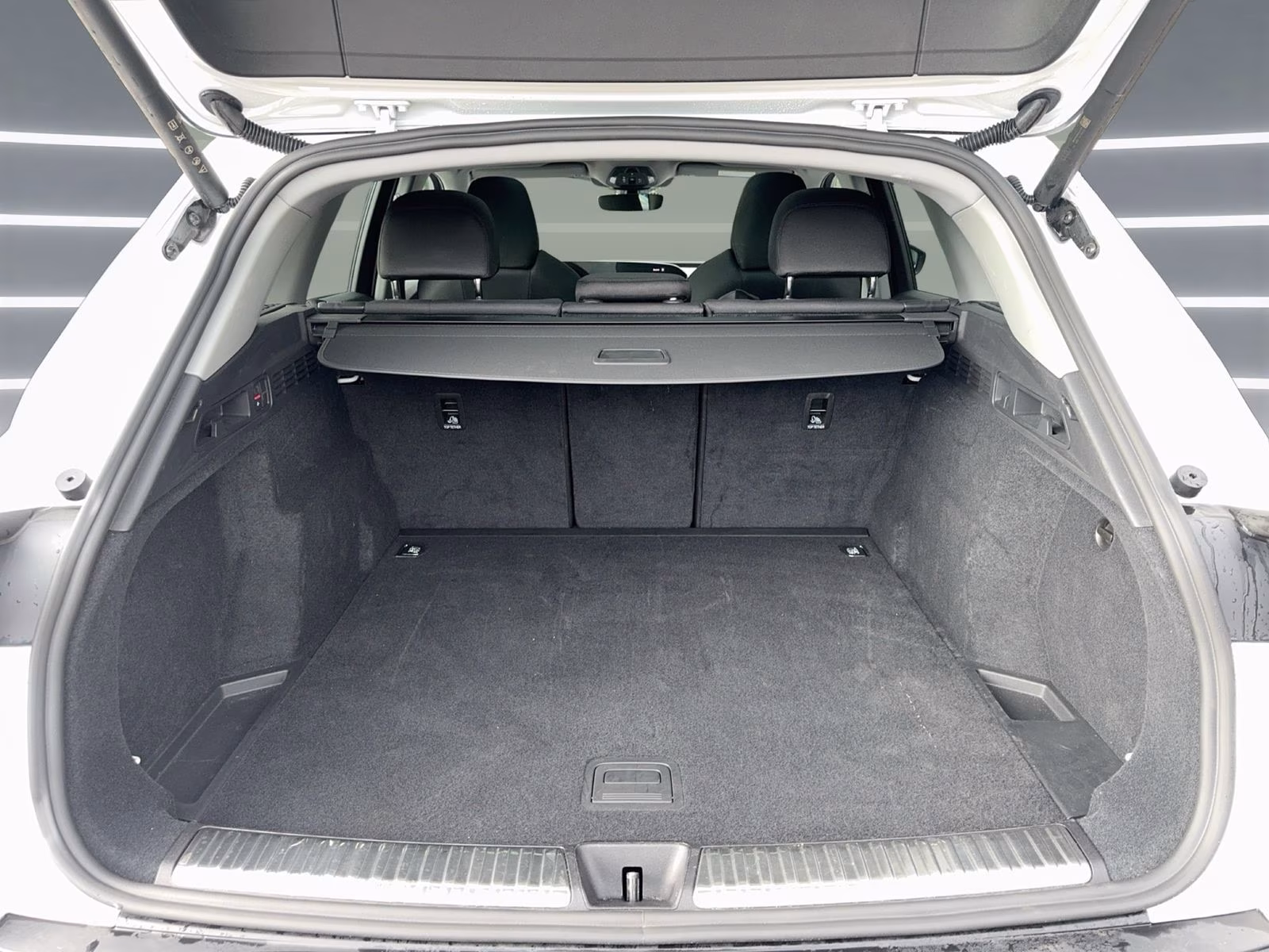 Audi Q5 TFSI qu Tech+ AHK PANO MATRIX 360° Memory 20"
