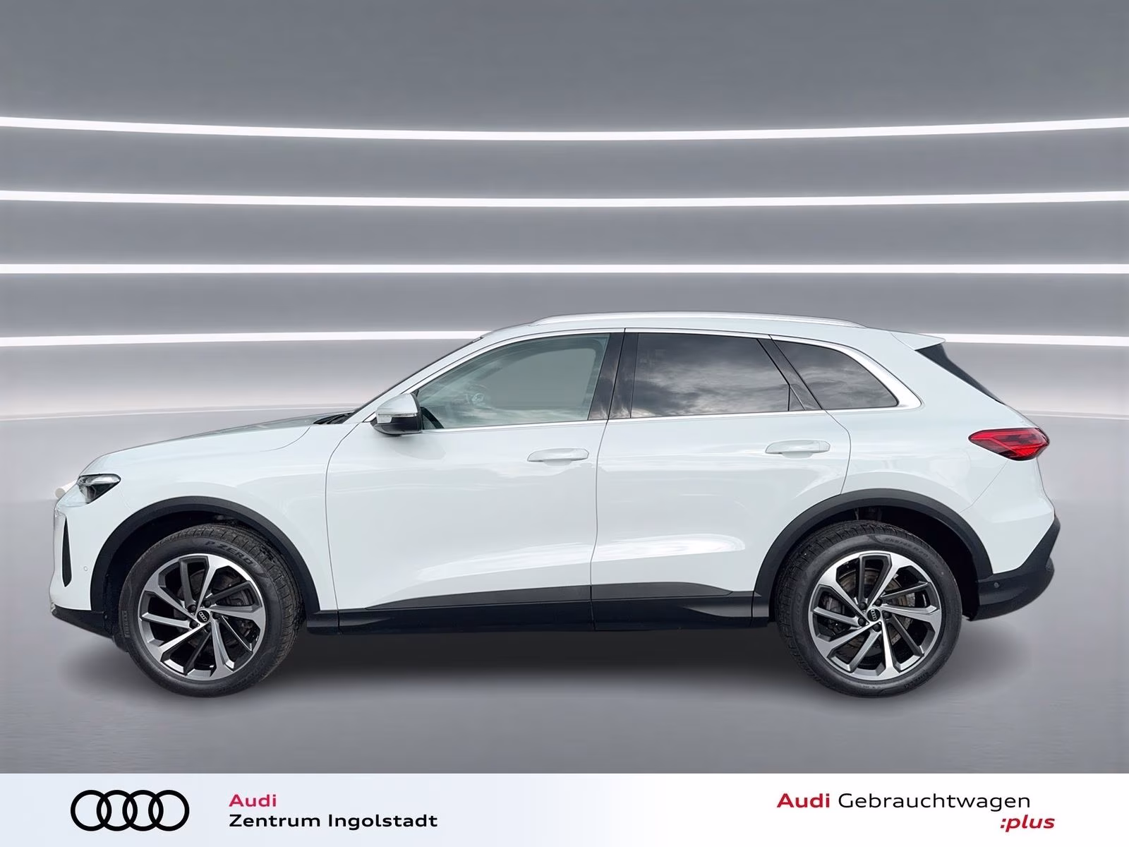 Audi Q5 TFSI qu Tech+ AHK PANO MATRIX 360° Memory 20"