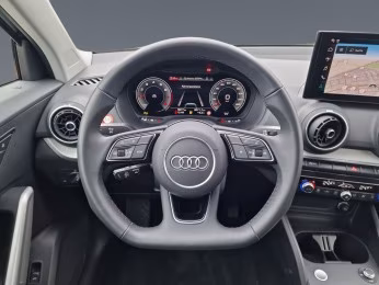 Audi Q2 30 TFSI NAVI+ AHK STHZG 18" ACC Advanced