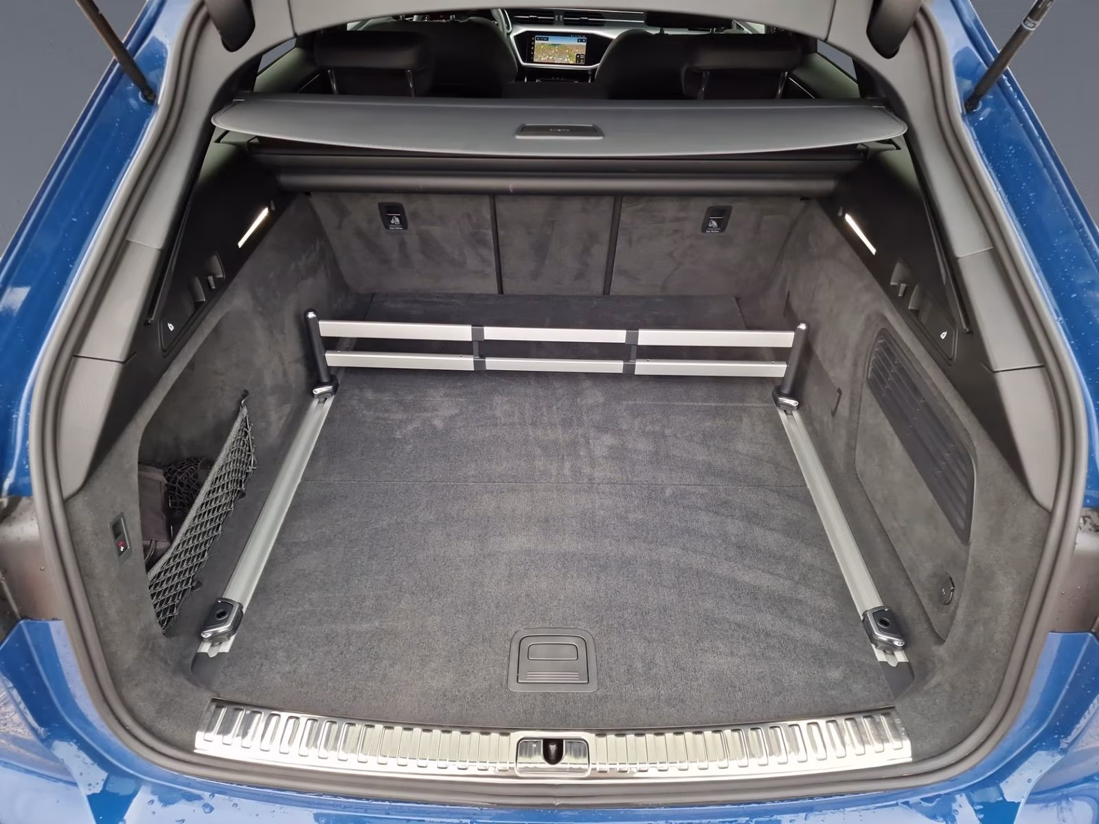 Audi A6 Avant 40 TDI S line STHZG AHK 19" KAMERA ACC